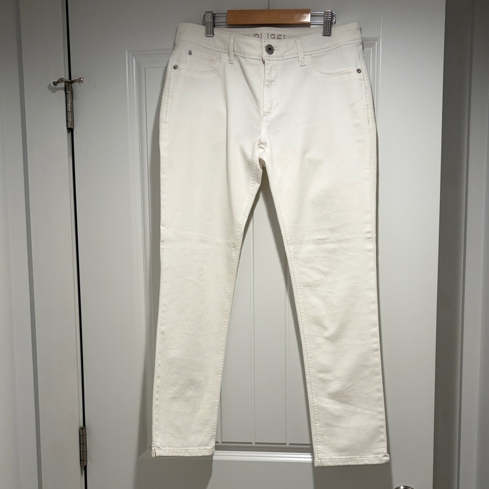 DL1961 White Skinny Jeans